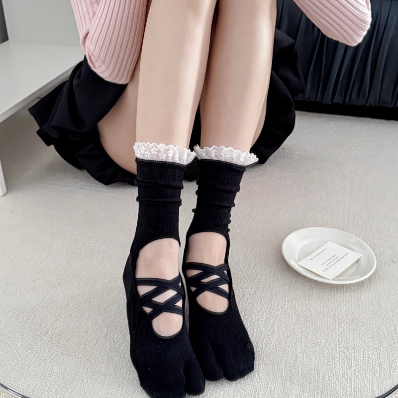 Dantel Detaylı, Parmakları Ayr - Embellish Knit incelemesi ve fiyatı